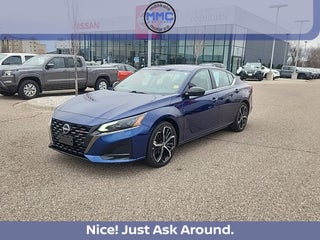2024 Nissan Altima 2.5 SR