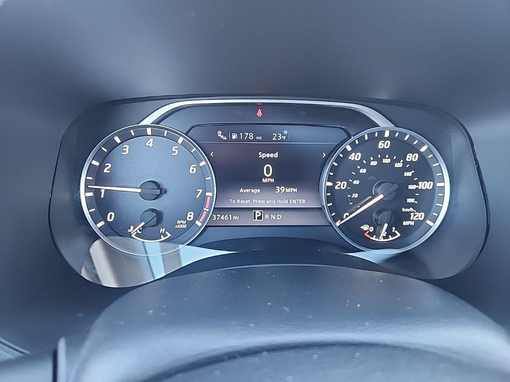 2022 Nissan Frontier SV