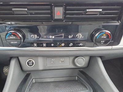 2022 Nissan Rogue SV