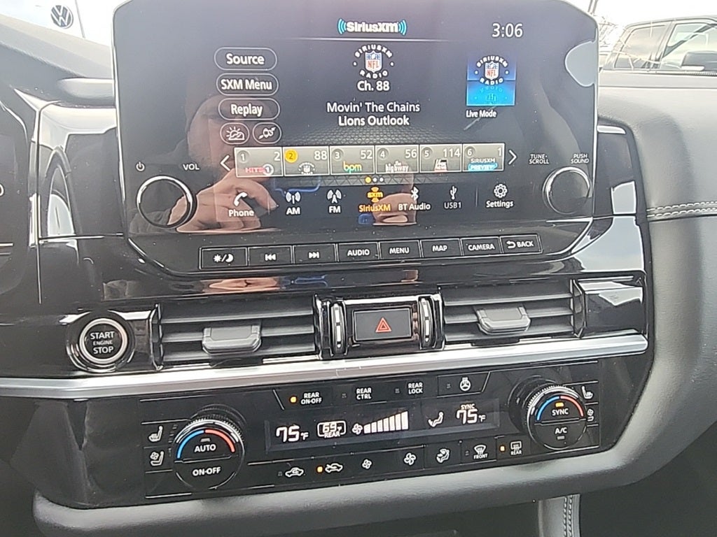 2022 Nissan Pathfinder Platinum