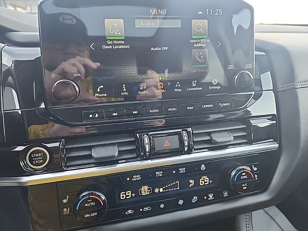 2024 Nissan Pathfinder Platinum