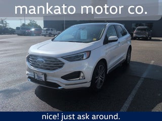 2019 Ford Edge Titanium