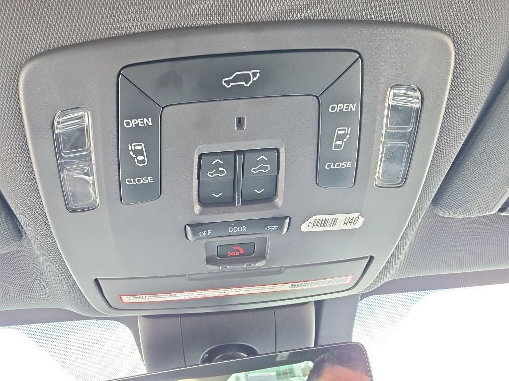 2021 Toyota Sienna Platinum 7 Passenger