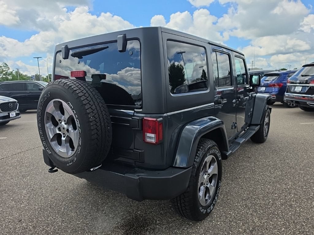 2016 Jeep Wrangler Unlimited Sahara