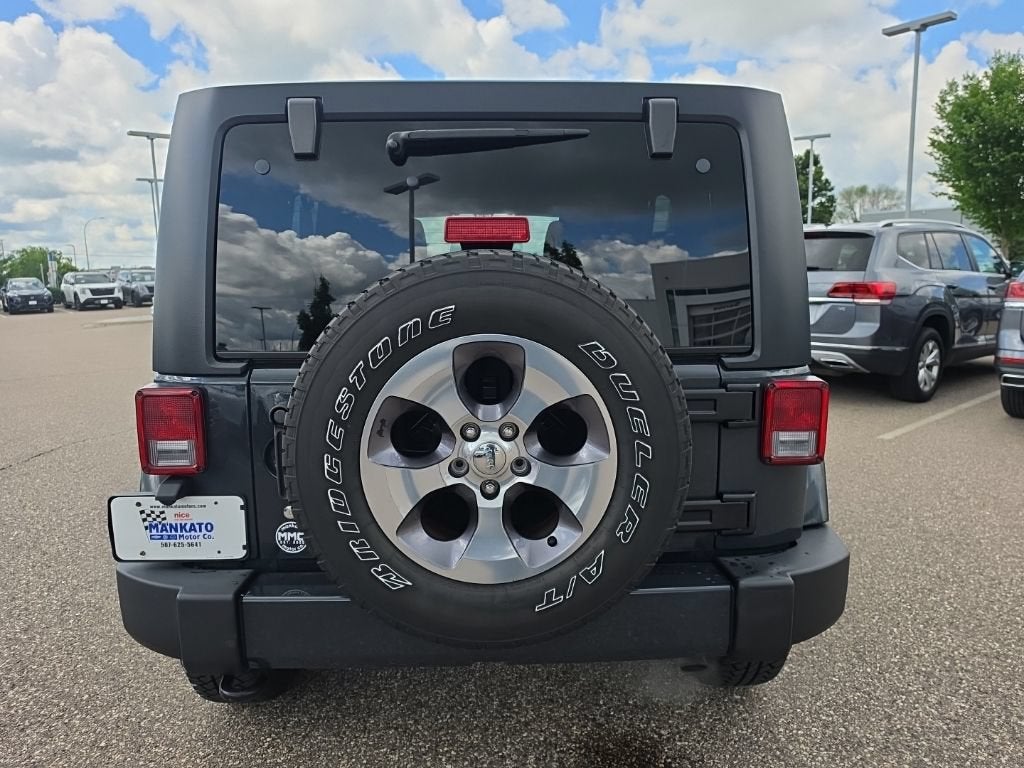 2016 Jeep Wrangler Unlimited Sahara