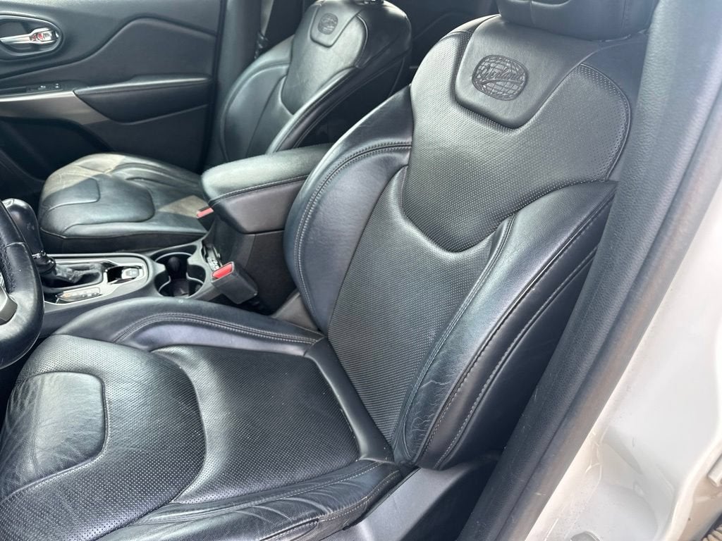 2019 Jeep Cherokee Overland 4x4