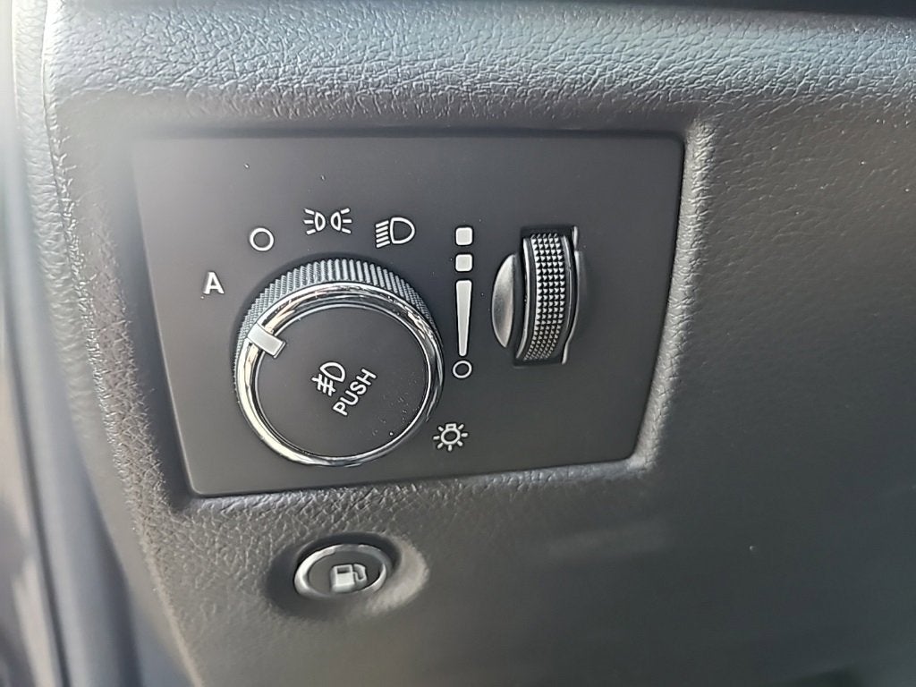 2021 Jeep Grand Cherokee Laredo E 4x4