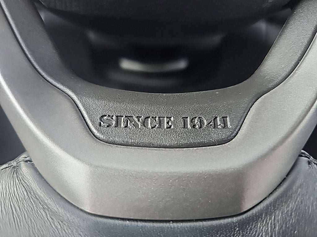 2021 Jeep Grand Cherokee Laredo E 4x4