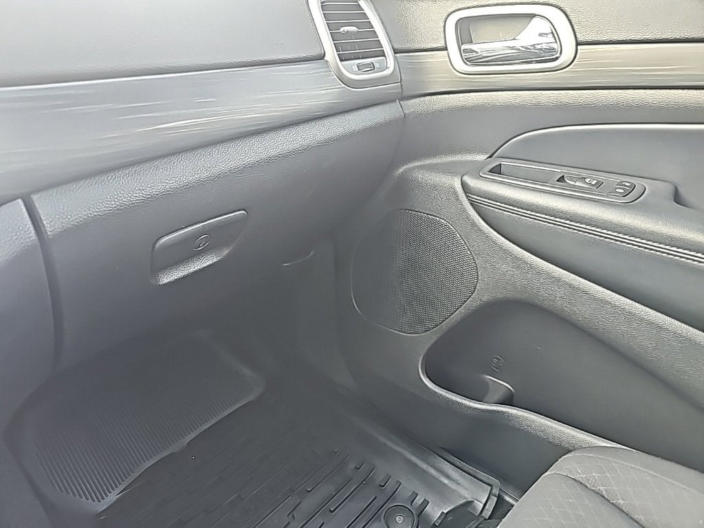 2021 Jeep Grand Cherokee Laredo E 4x4