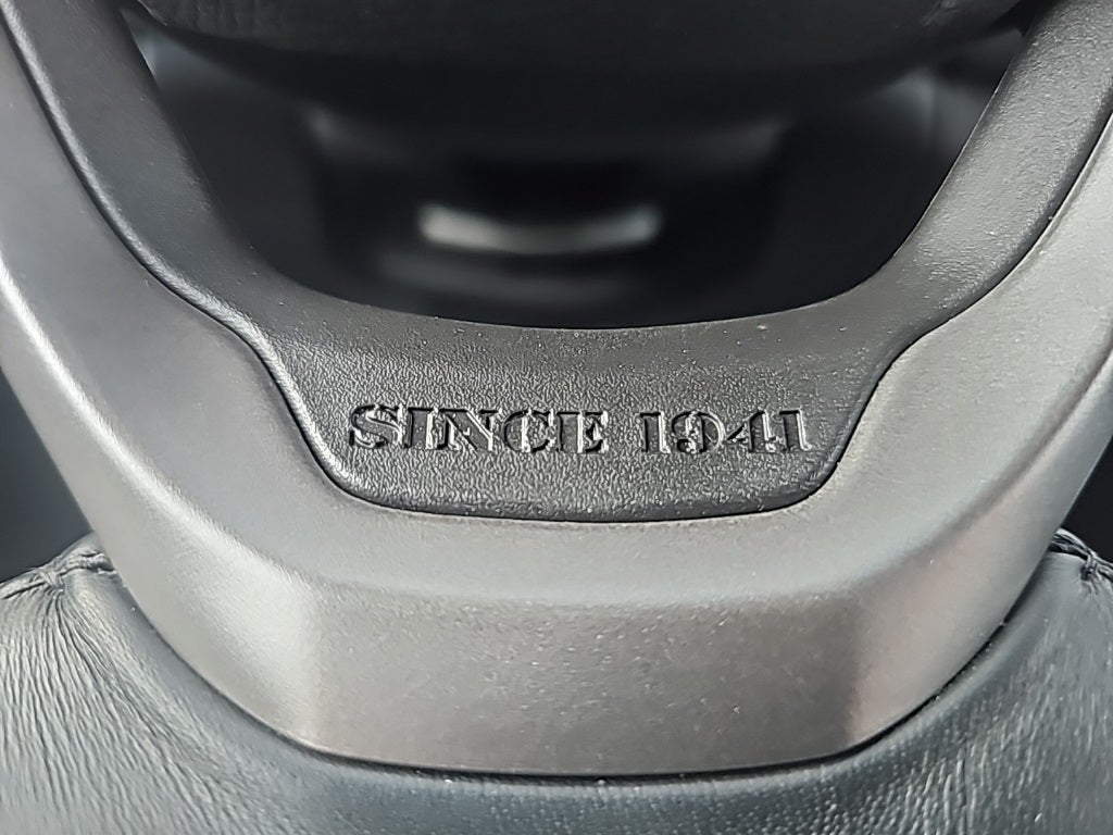 2021 Jeep Grand Cherokee Laredo E 4x4