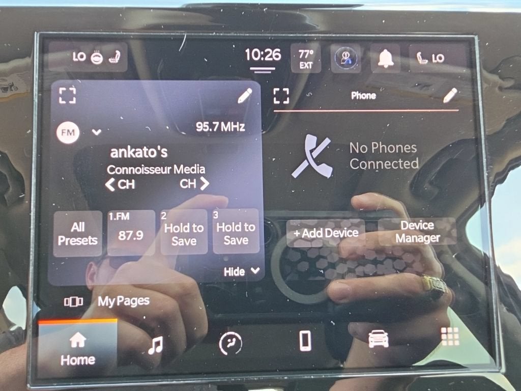 2023 Jeep Grand Cherokee Laredo 4x4