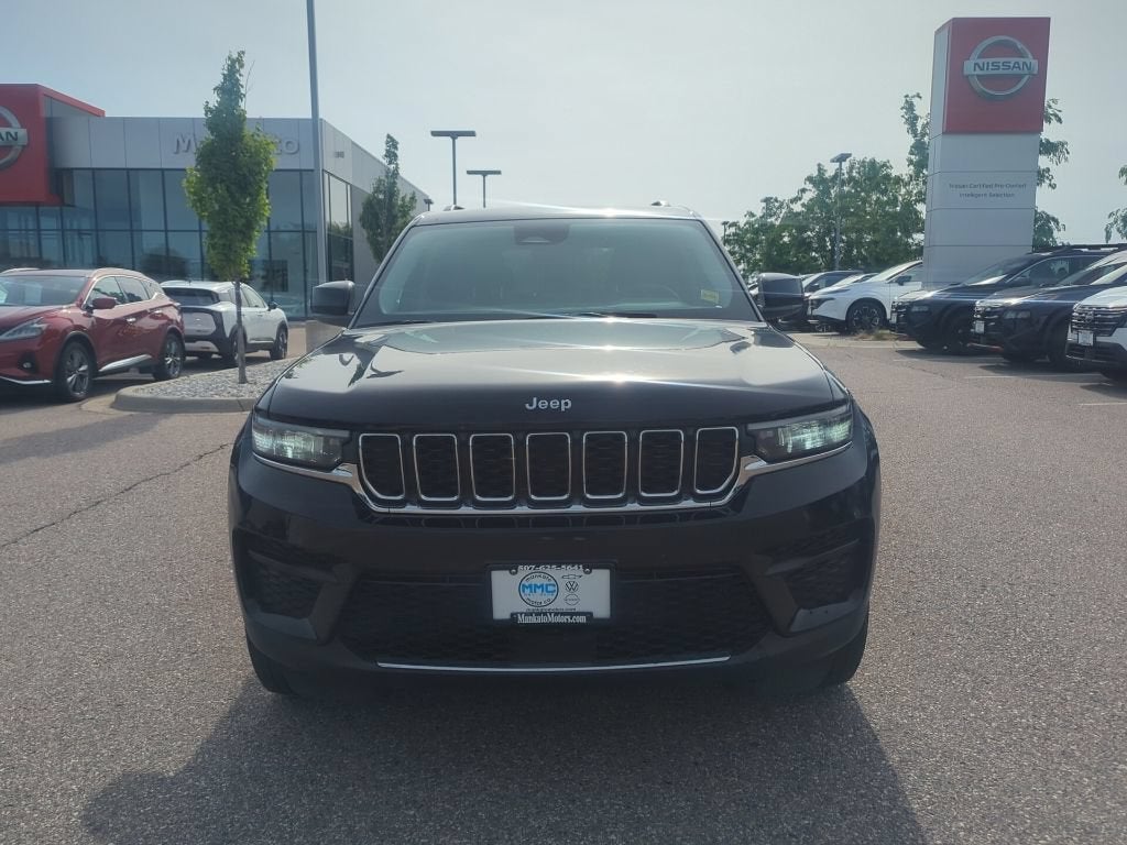 2023 Jeep Grand Cherokee Laredo 4x4