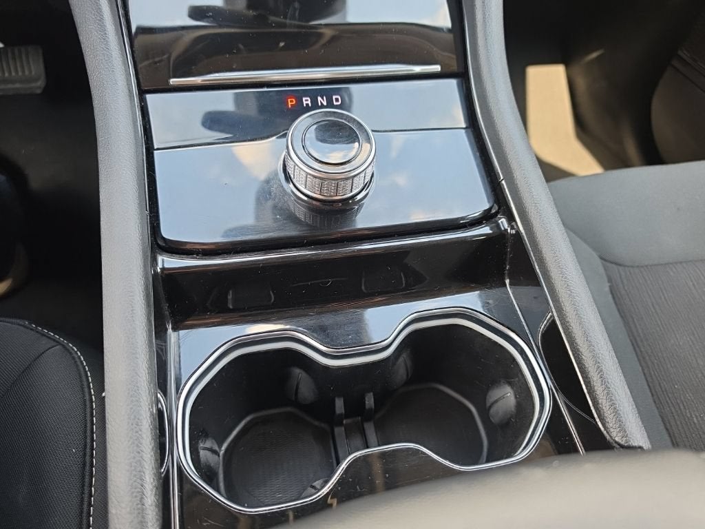 2023 Jeep Grand Cherokee Laredo 4x4