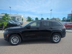 2023 Jeep Grand Cherokee Laredo 4x4
