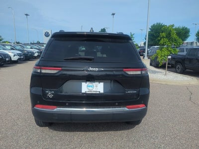 2023 Jeep Grand Cherokee Laredo 4x4