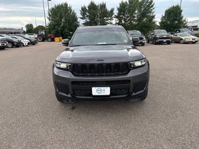 2023 Jeep Grand Cherokee L Altitude 4x4