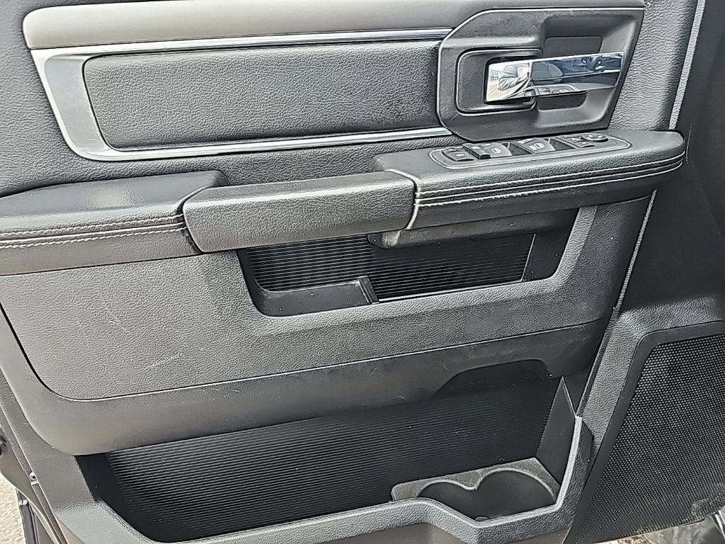 2022 RAM 1500 Classic Warlock Quad Cab 4x4 6'4" Box