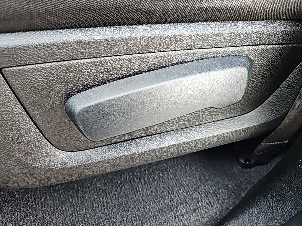 2020 RAM 1500 Classic Warlock Quad Cab 4x4 6'4" Box