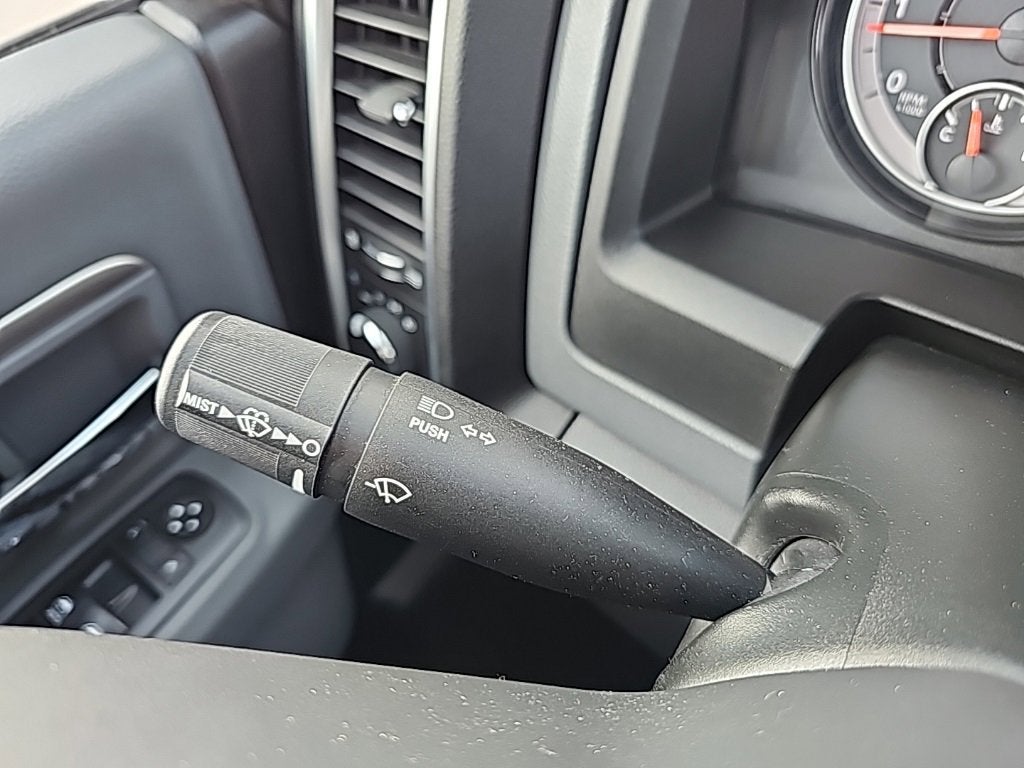 2020 RAM 1500 Classic Warlock Quad Cab 4x4 6'4" Box