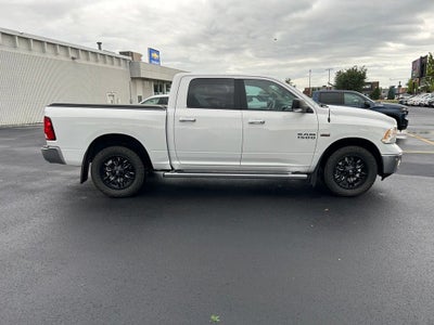 2017 RAM 1500 Big Horn Crew Cab 4x4 5'7" Box
