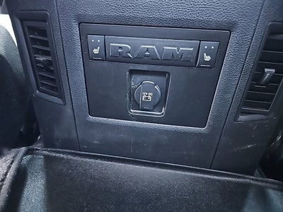 2017 RAM 1500 Laramie Crew Cab 4x4 5'7" Box