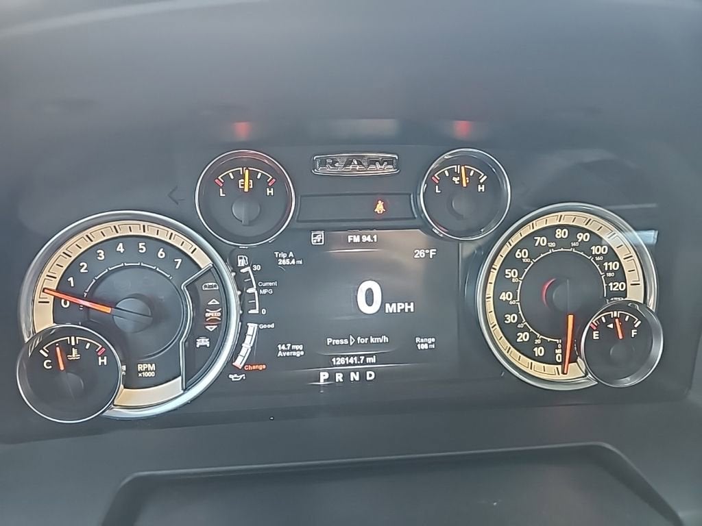 2017 RAM 1500 Laramie Crew Cab 4x4 5'7" Box