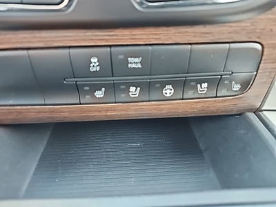 2017 RAM 1500 Laramie Crew Cab 4x4 5'7" Box