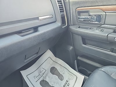 2017 RAM 1500 Laramie Crew Cab 4x4 5'7" Box