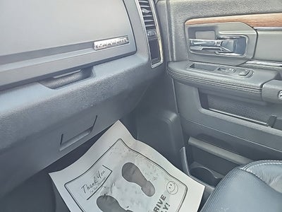 2017 RAM 1500 Laramie Crew Cab 4x4 5'7" Box