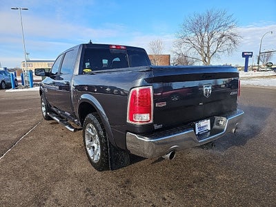 2017 RAM 1500 Laramie Crew Cab 4x4 5'7" Box