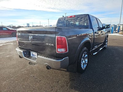 2017 RAM 1500 Laramie Crew Cab 4x4 5'7" Box