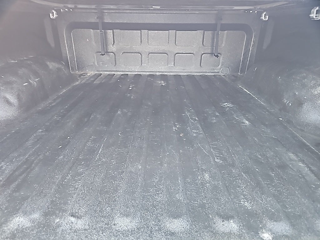 2017 RAM 1500 Laramie Crew Cab 4x4 5'7" Box