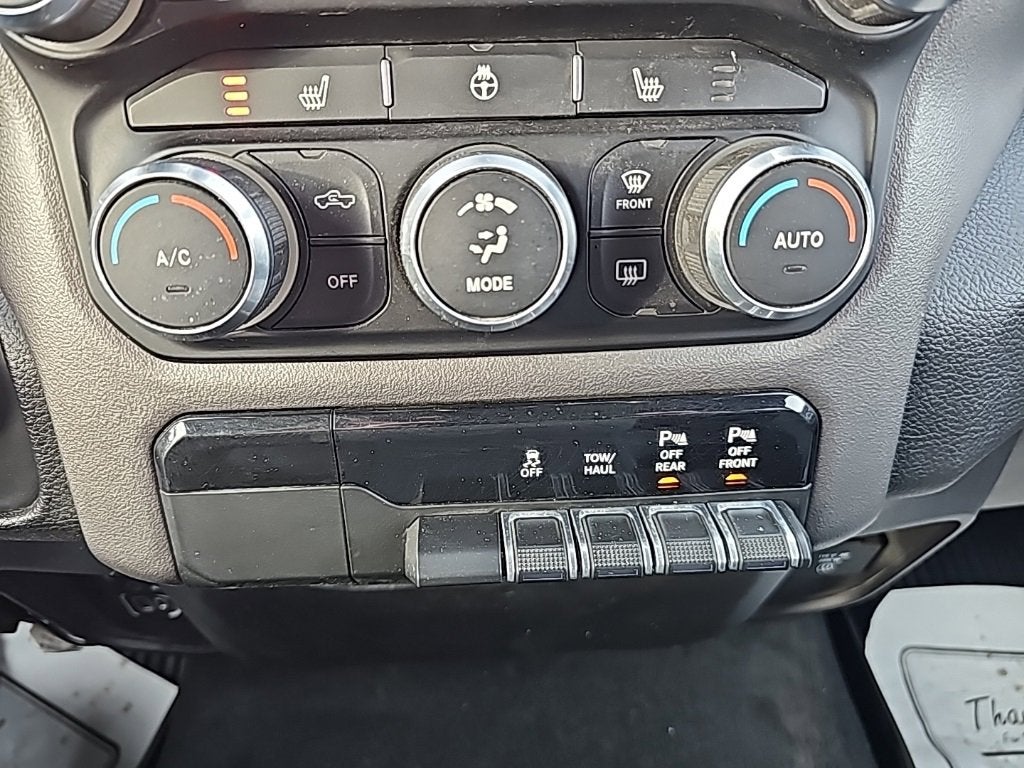 2019 RAM 1500 Big Horn/Lone Star Crew Cab 4x4 5'7" Box