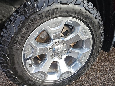 2019 RAM 1500 Big Horn/Lone Star Crew Cab 4x4 5'7" Box