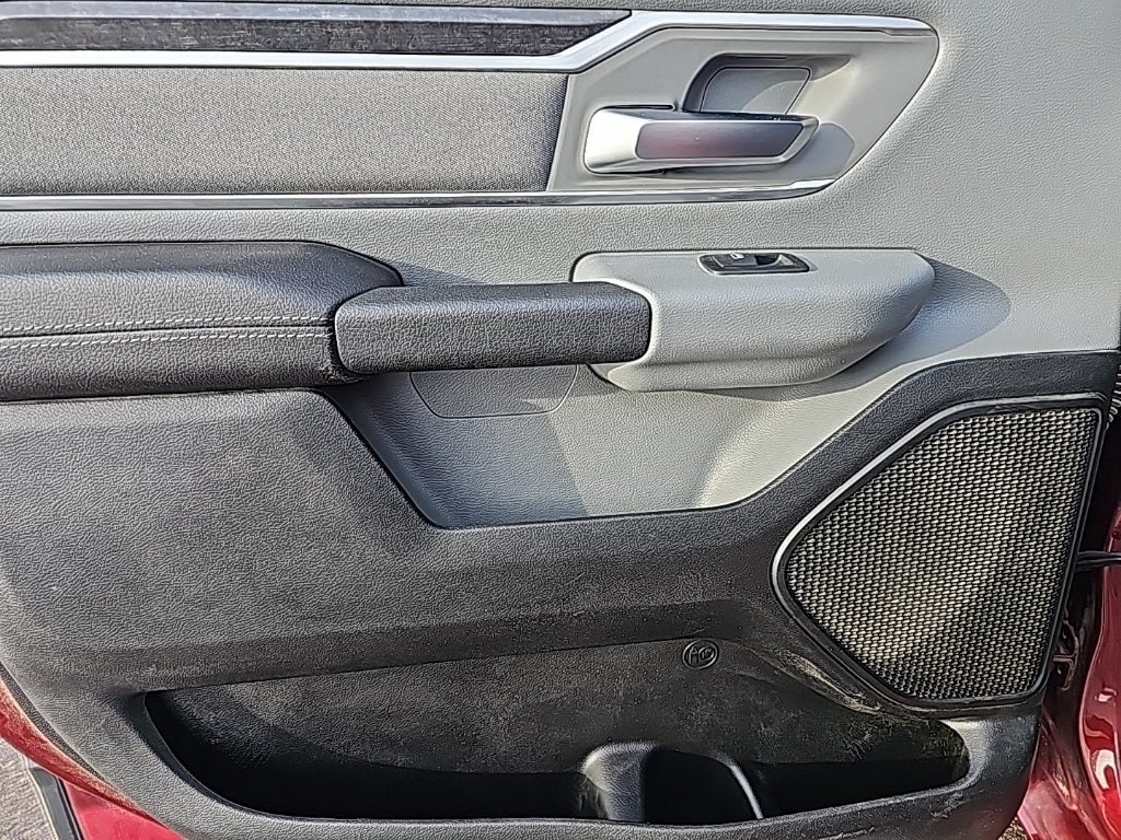 2019 RAM 1500 Big Horn/Lone Star Crew Cab 4x4 5'7" Box