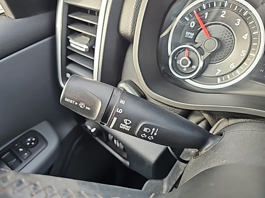 2019 RAM 1500 Big Horn/Lone Star Crew Cab 4x4 5'7" Box