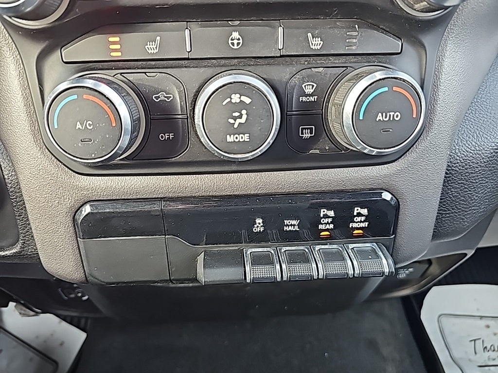 2019 RAM 1500 Big Horn/Lone Star Crew Cab 4x4 5'7" Box