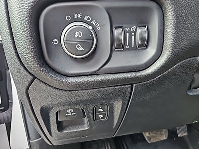 2025 RAM 1500 Laramie Crew Cab 4x4 5'7" Box