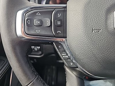 2025 RAM 1500 Laramie Crew Cab 4x4 5'7" Box