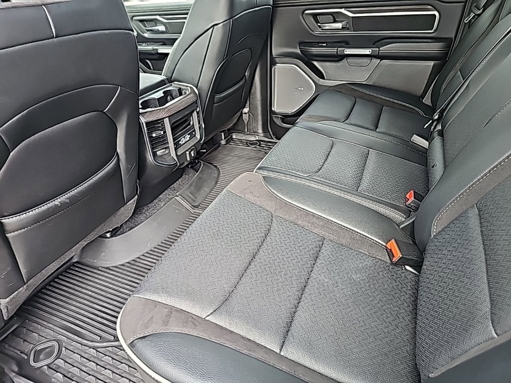 2025 RAM 1500 Laramie Crew Cab 4x4 5'7" Box