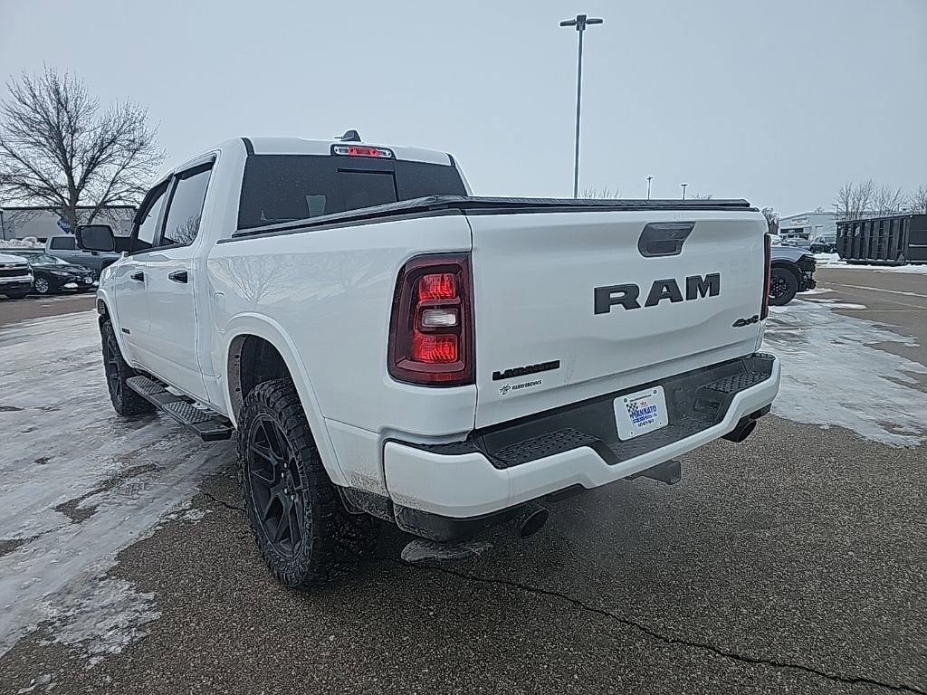 2025 RAM 1500 Laramie Crew Cab 4x4 5'7" Box