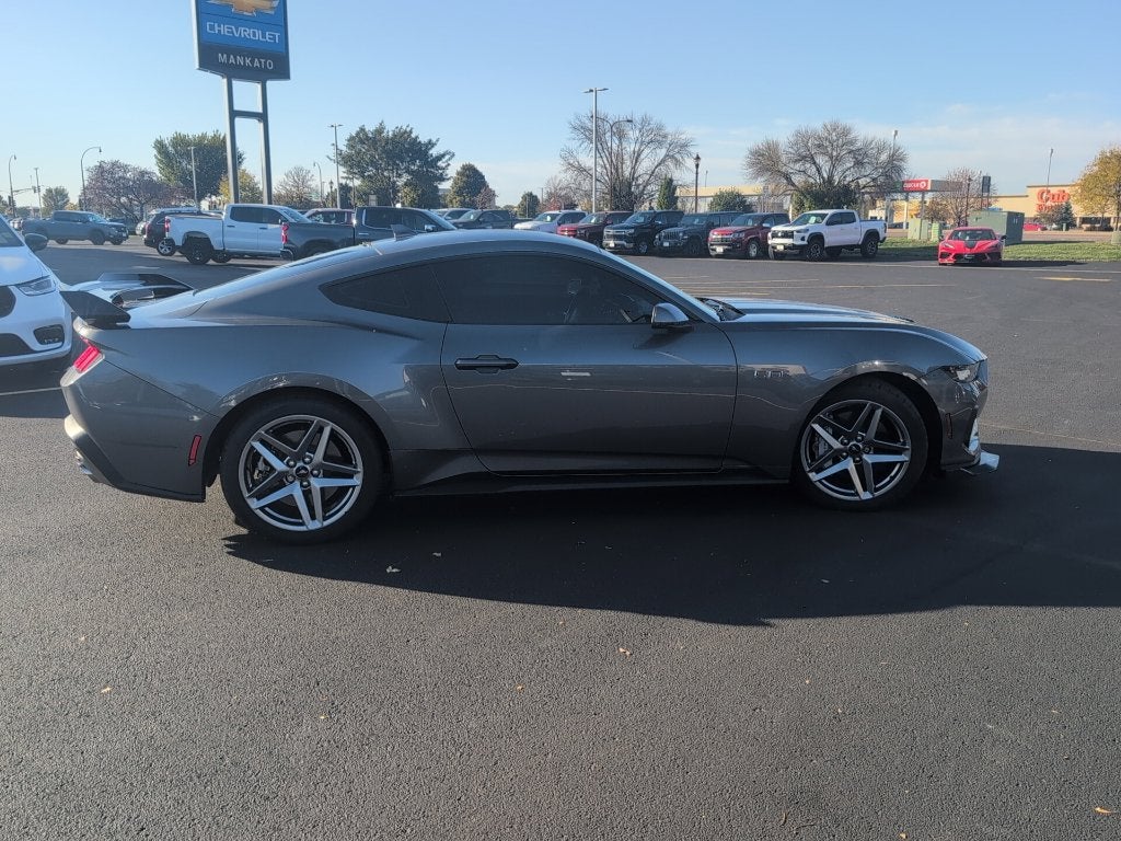 2024 Ford Mustang GT Premium Fastback