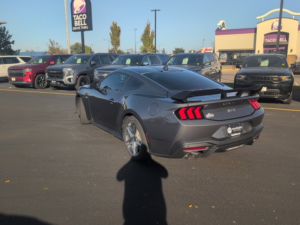 2024 Ford Mustang GT Premium Fastback