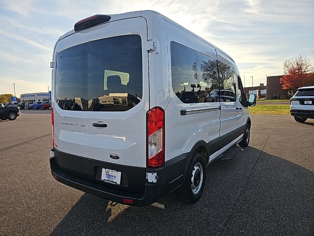 2024 Ford Transit Passenger Wagon XL