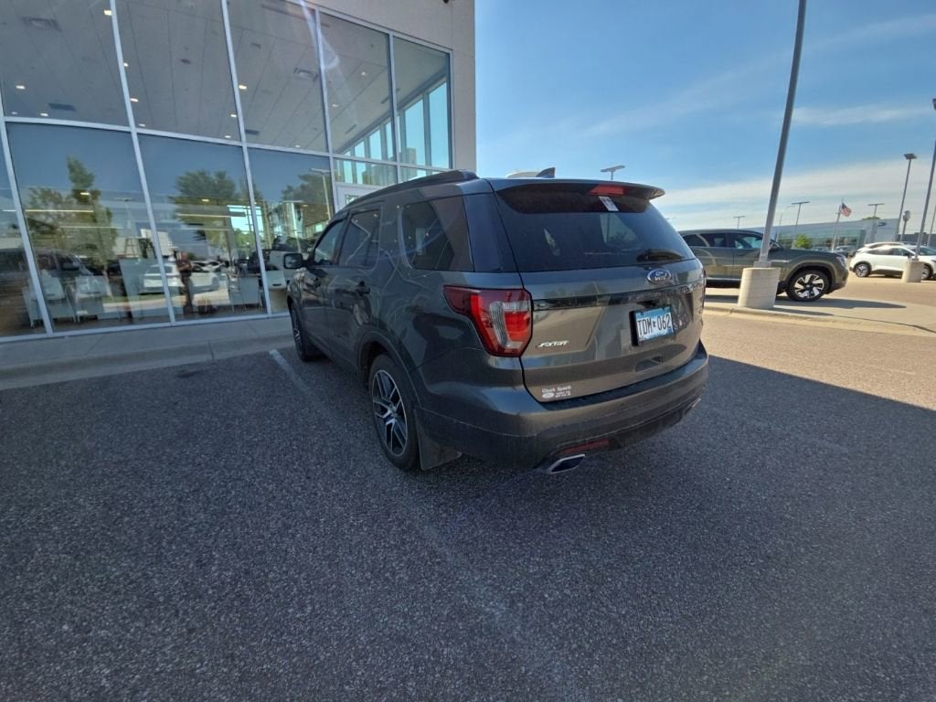 2016 Ford Explorer Sport