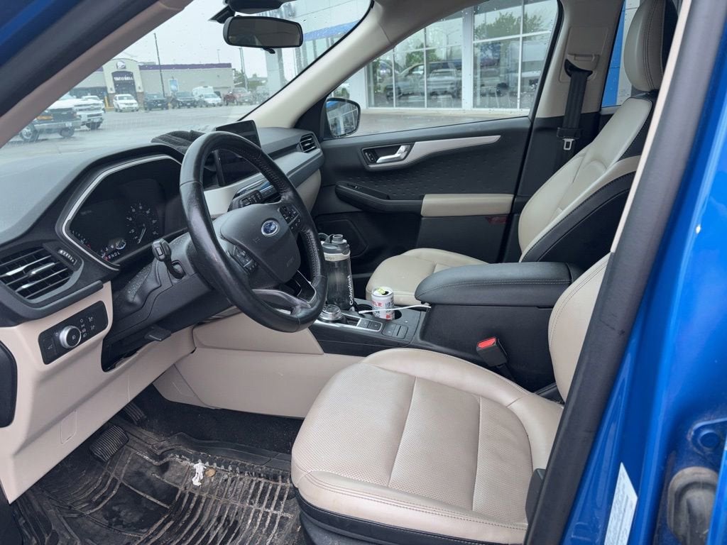 2020 Ford Escape SEL