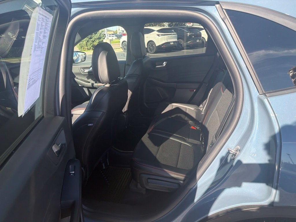 2025 Ford Escape ST-Line Select
