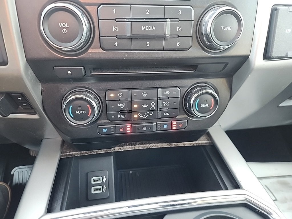 2017 Ford F-250 LARIAT