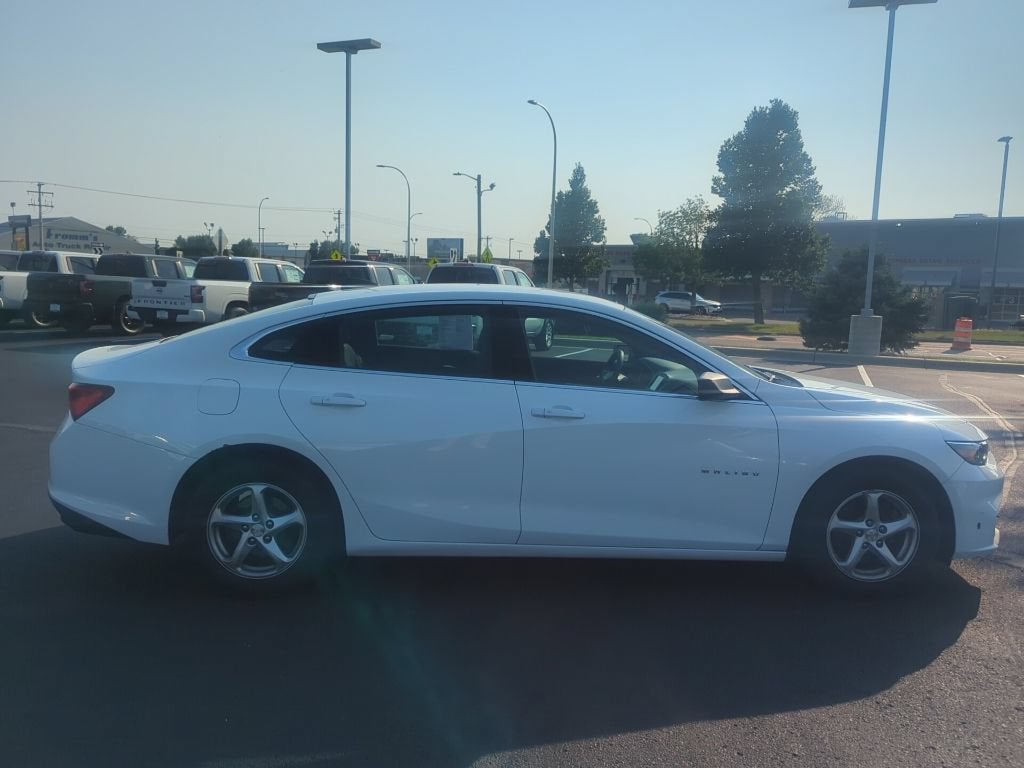 2016 Chevrolet Malibu LS