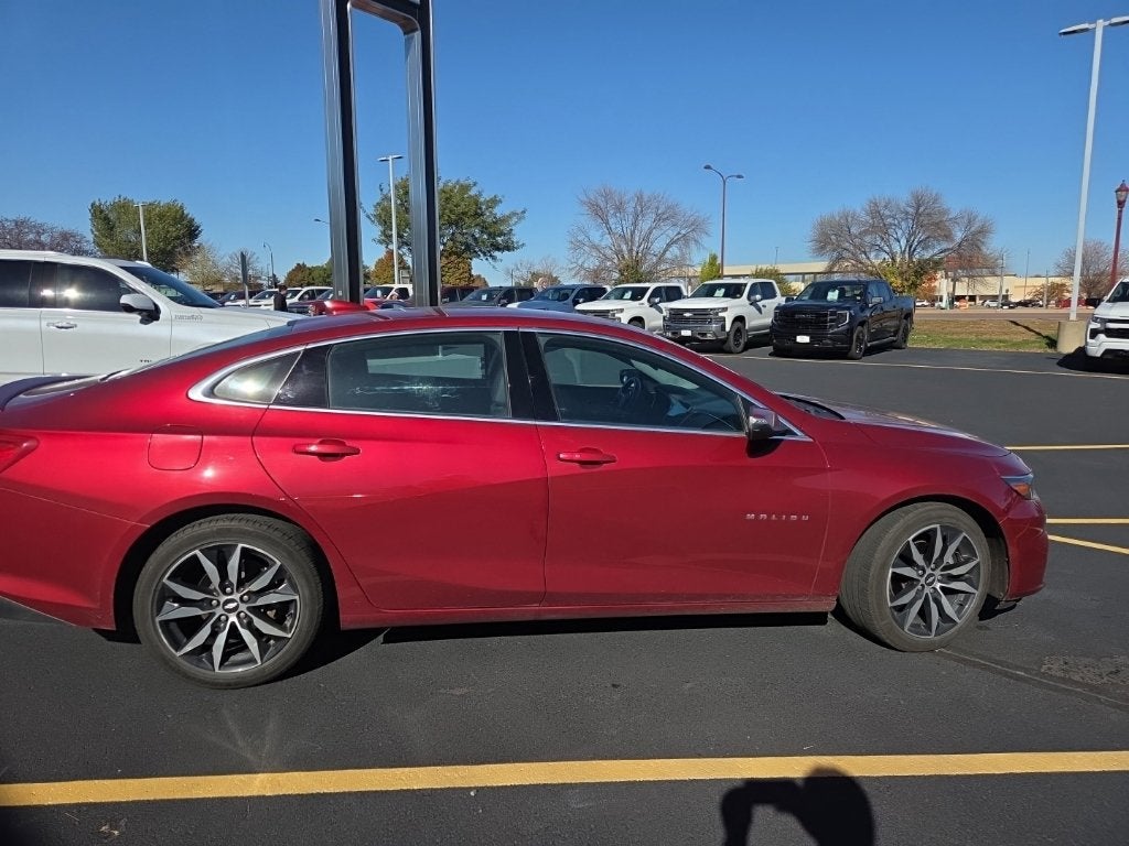 2017 Chevrolet Malibu LT